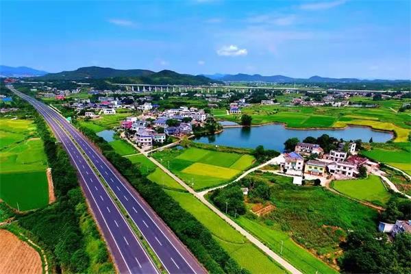 韶山：生態(tài)宜居美如畫 鄉(xiāng)村振興踏歌來
